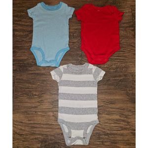 Baby Infant Carter's One Piece Bodysuit 3 Shirt Count Bundle 6 Months